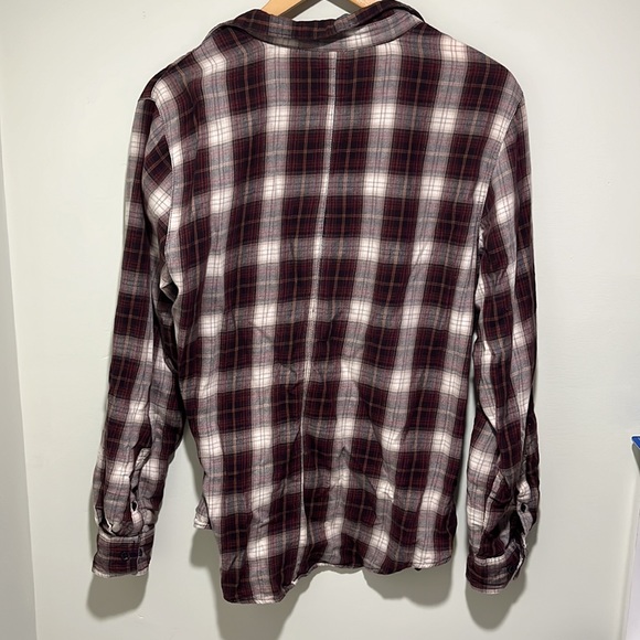 Flannel - Picture 2 of 5